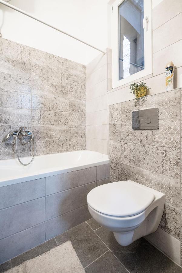 Lovely Studio In The Heart Of Budapest Exterior foto