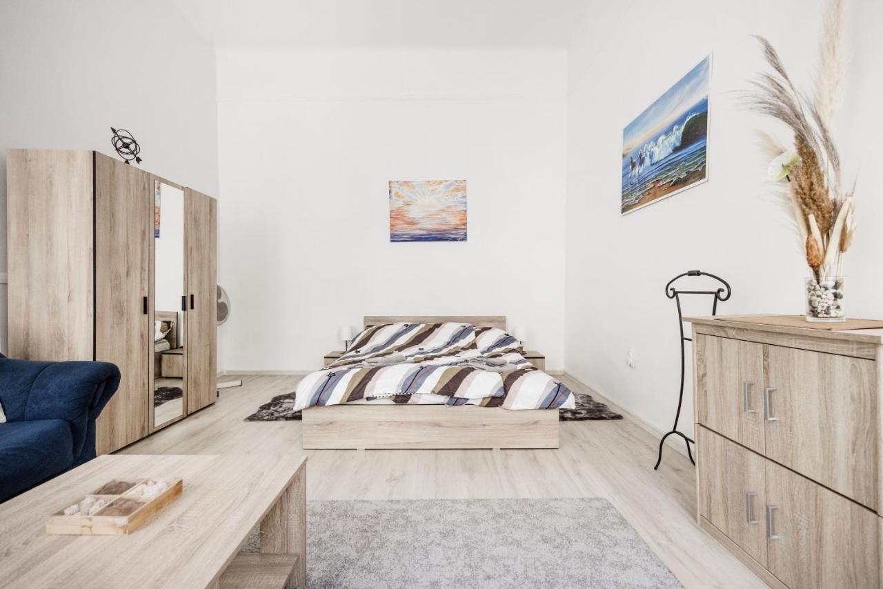 Lovely Studio In The Heart Of Budapest Exterior foto
