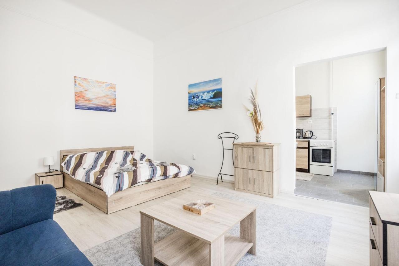 Lovely Studio In The Heart Of Budapest Exterior foto